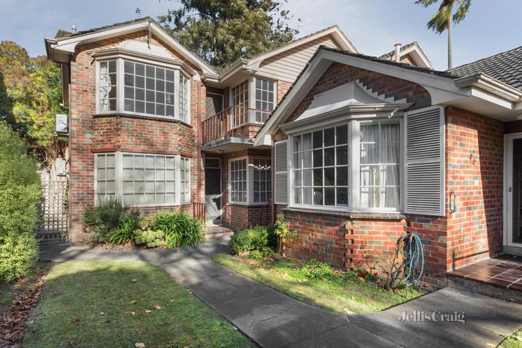 4 552 Barkers Road Hawthorn East 3123