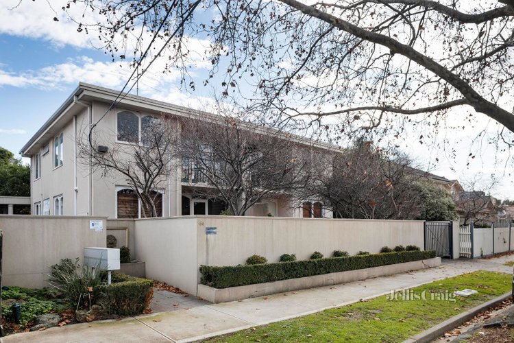4 56 Arthur Street Fairfield 3078