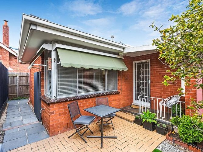 4 58 Richardson Street Essendon 3040