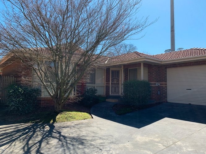 4/6 Devenish Avenue  Montrose 3765