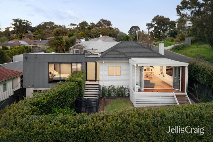 46 Henry Street Eltham 3095