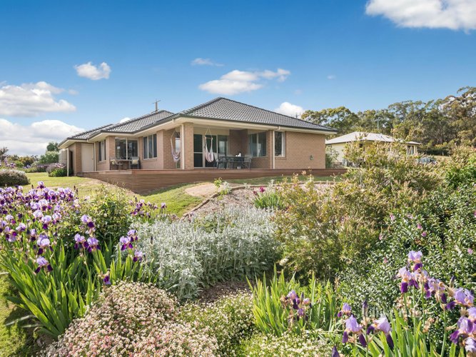 46 Wright Street Elphinstone 3448