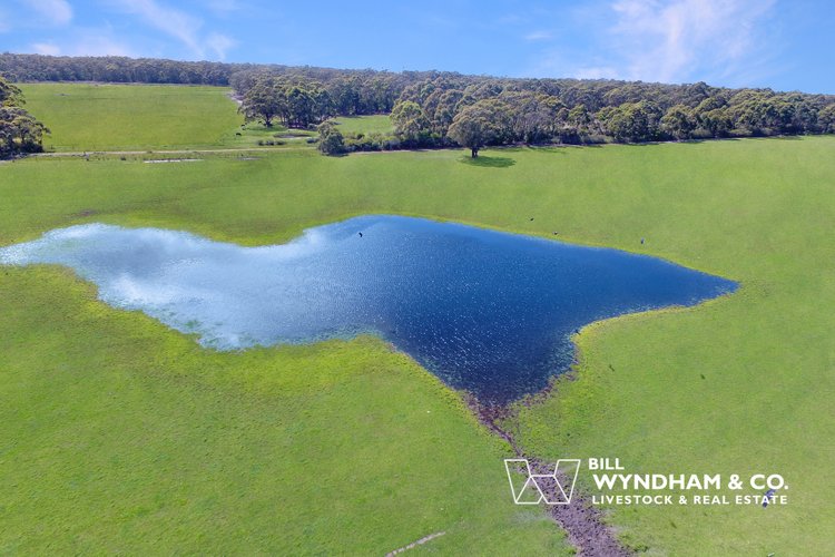 460 Marlo Plains Road, Marlo