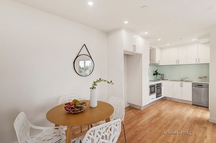 4/625 Glen Huntly Road Caulfield 3162