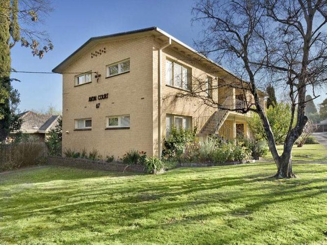 4 67 Wattle Valley Road Canterbury 3126