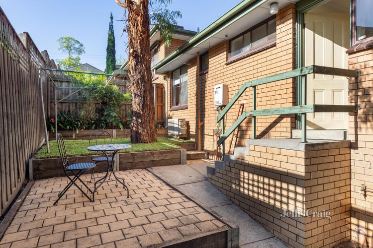4 69 Nell Street Greensborough 3088