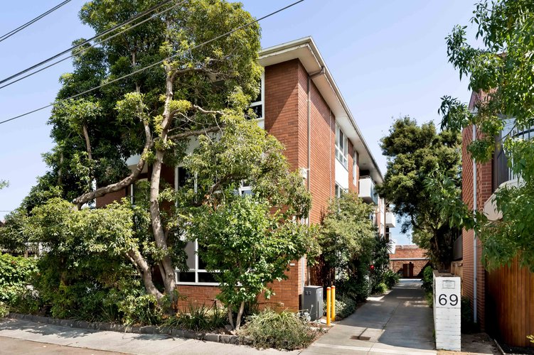 4/69 Spray Street Elwood 3184