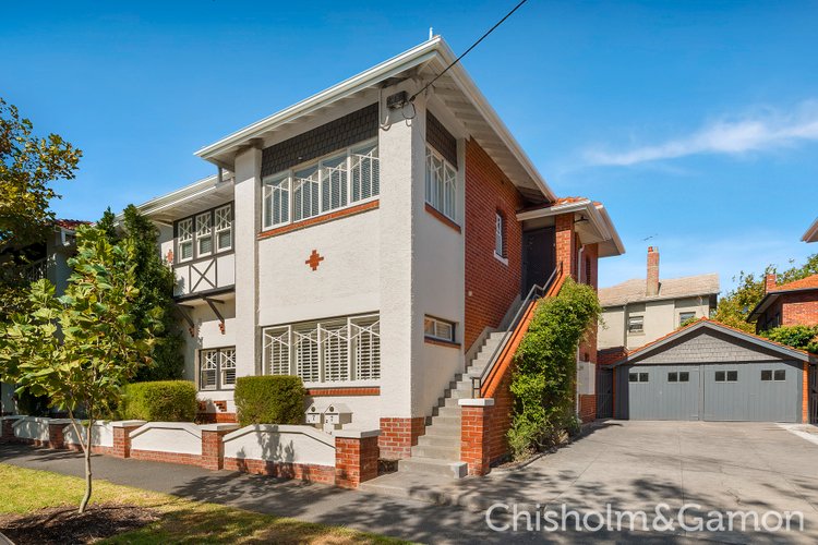 4 7 Byrne Avenue Elwood 3184