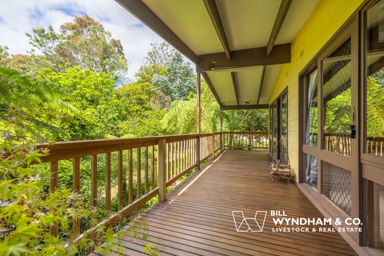 47 Gilsenans Drive, Metung