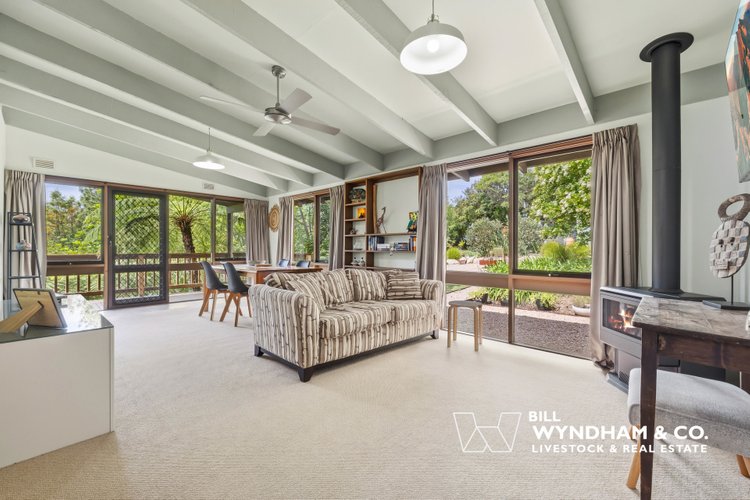 47 Gilsenans Drive, Metung