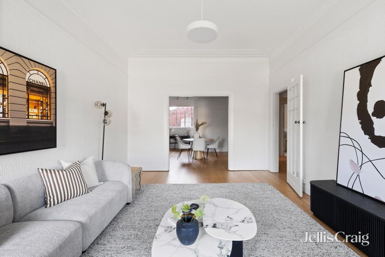 4 7 Glenroy Road Hawthorn 3122