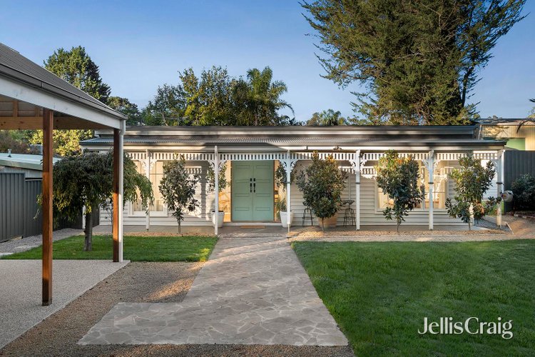 47 Monbulk Road Mount Evelyn 3796