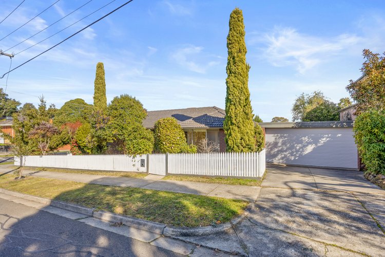 47 Ormond Avenue Mitcham 3132