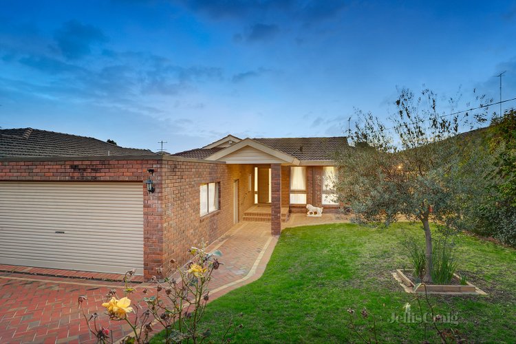 47 Rose Avenue Bulleen 3105
