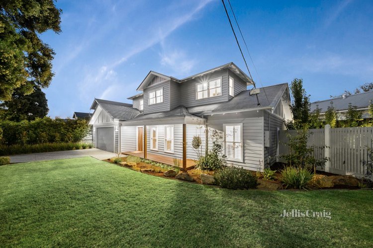 47 Rosstrevor Crescent Mitcham 3132