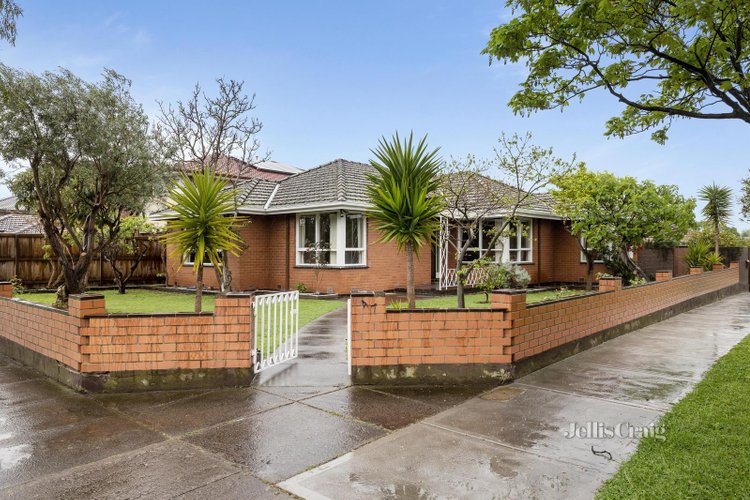 47 Seaview Avenue Bentleigh 3204