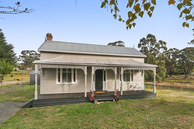 47 Victoria Street Trentham 3458