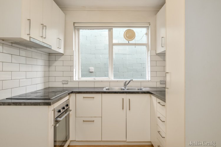 4/71 Holden Street Fitzroy North 3068