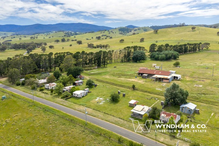 472 Little River Road, Ensay North