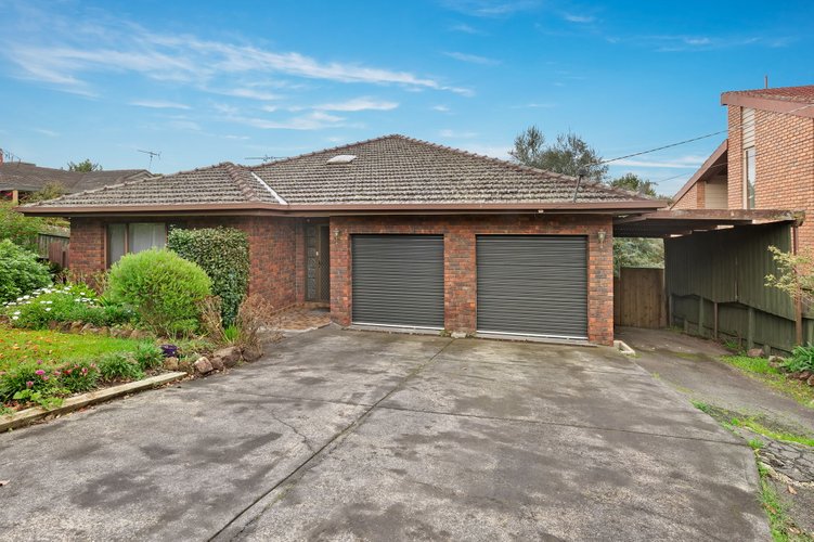 48 Crown Point Ridge  Chirnside Park 3116