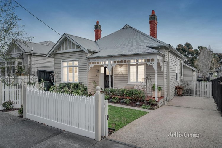 48 Croydon Road Surrey Hills 3127