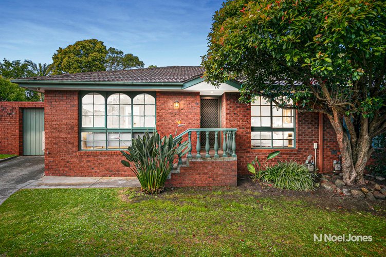 4 8 Florence Road Surrey Hills 3127