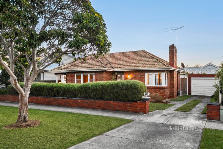 48 Humble Street East Geelong 3219