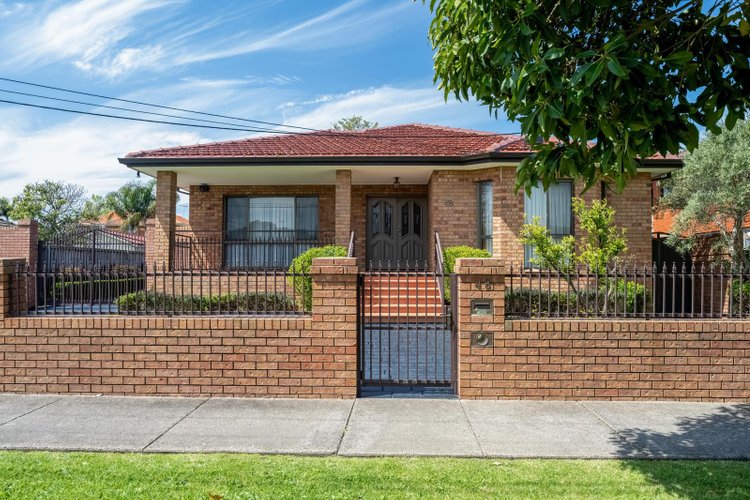 48 Swift Street Thornbury 3071