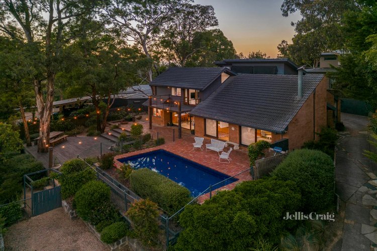 48 View Hill Crescent Eltham 3095