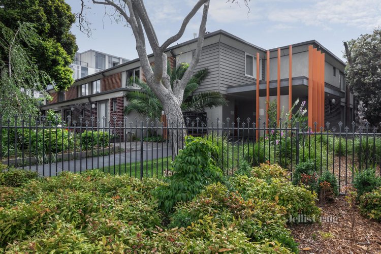 48 15 Hawthorn Road Caulfield North 3161