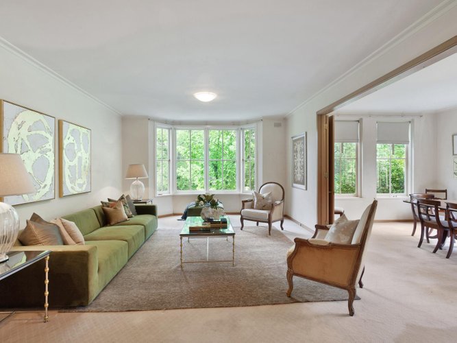 4 85 Irving Road Toorak 3142