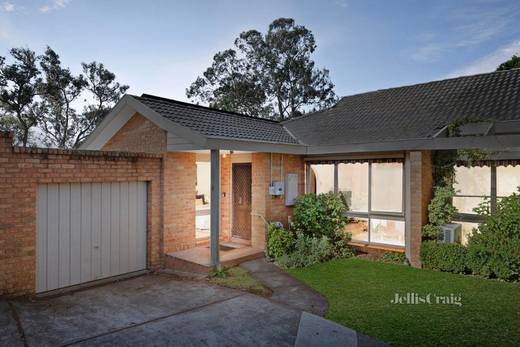 4 86 Mountain View Road Montmorency 3094