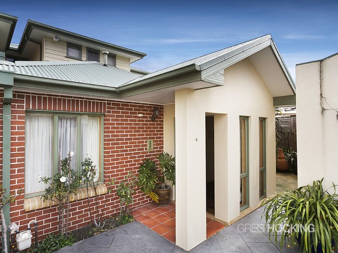 4 86 Railway Crescent Williamstown 3016