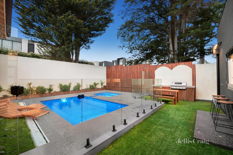 48A Main Drive Kew 3101