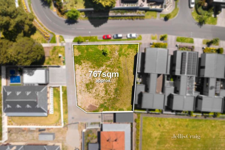48d Main Drive Kew 3101