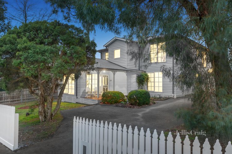 49 Airlie Road Montmorency 3094