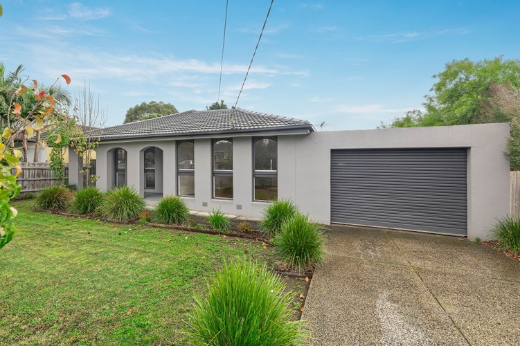 49 Beresford Road  Lilydale 3140