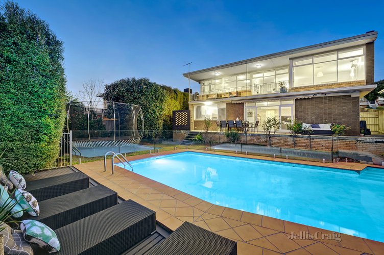 49 Feathertop Avenue Templestowe Lower 3107