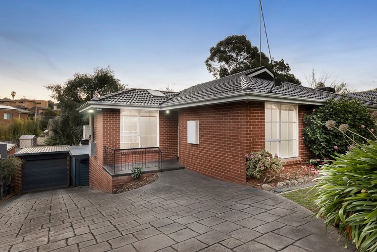 49 Hunt Street Donvale 3111