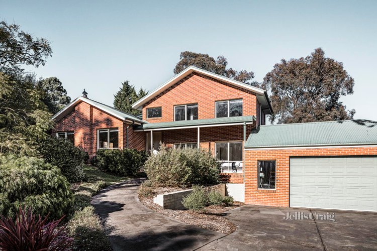49 Kalbar Road Eltham 3095