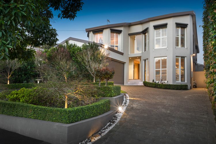 49 Martin Road Glen Iris 3146