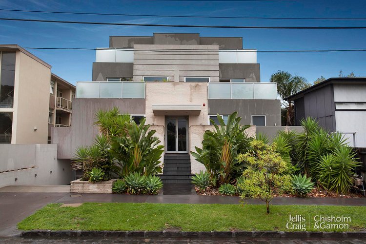 4 9 Poets Grove Elwood 3184