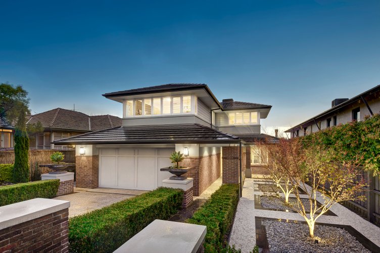 49 Rostrevor Parade Mont Albert North 3129