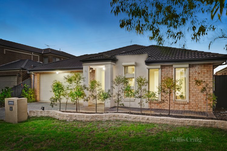 49 Rutherglen Crescent Gowanbrae 3043