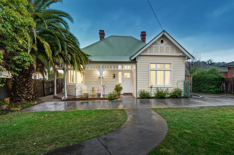 49 Warrandyte Road Ringwood 3134