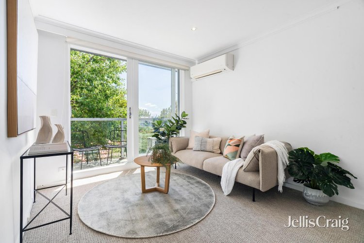 4 9 Wilton Grove Elwood 3184