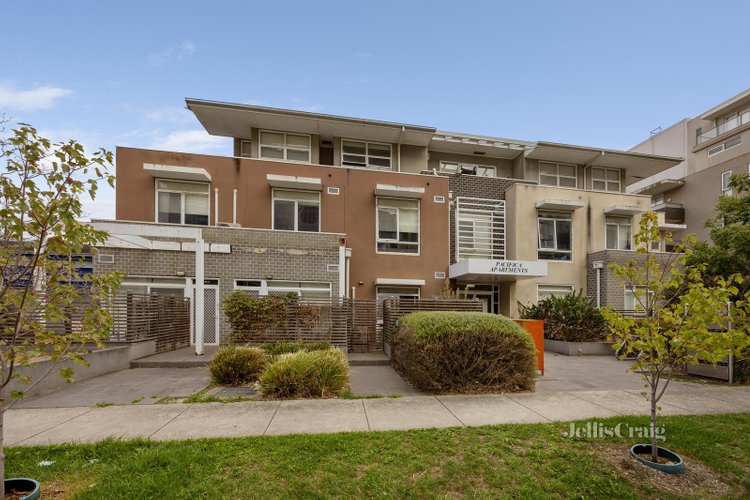 49 16-18 Poplar Street Box Hill 3128