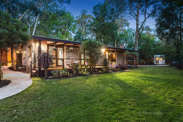494 Reynolds Road Research 3095