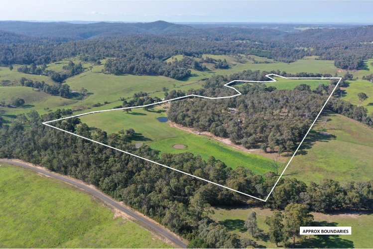 495 Waterholes Road, Clifton Creek