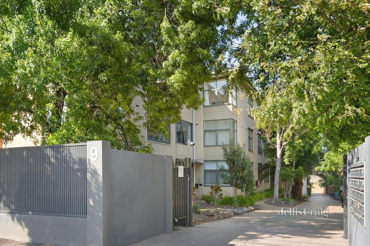 49 9 Fulton Street St Kilda East 3183